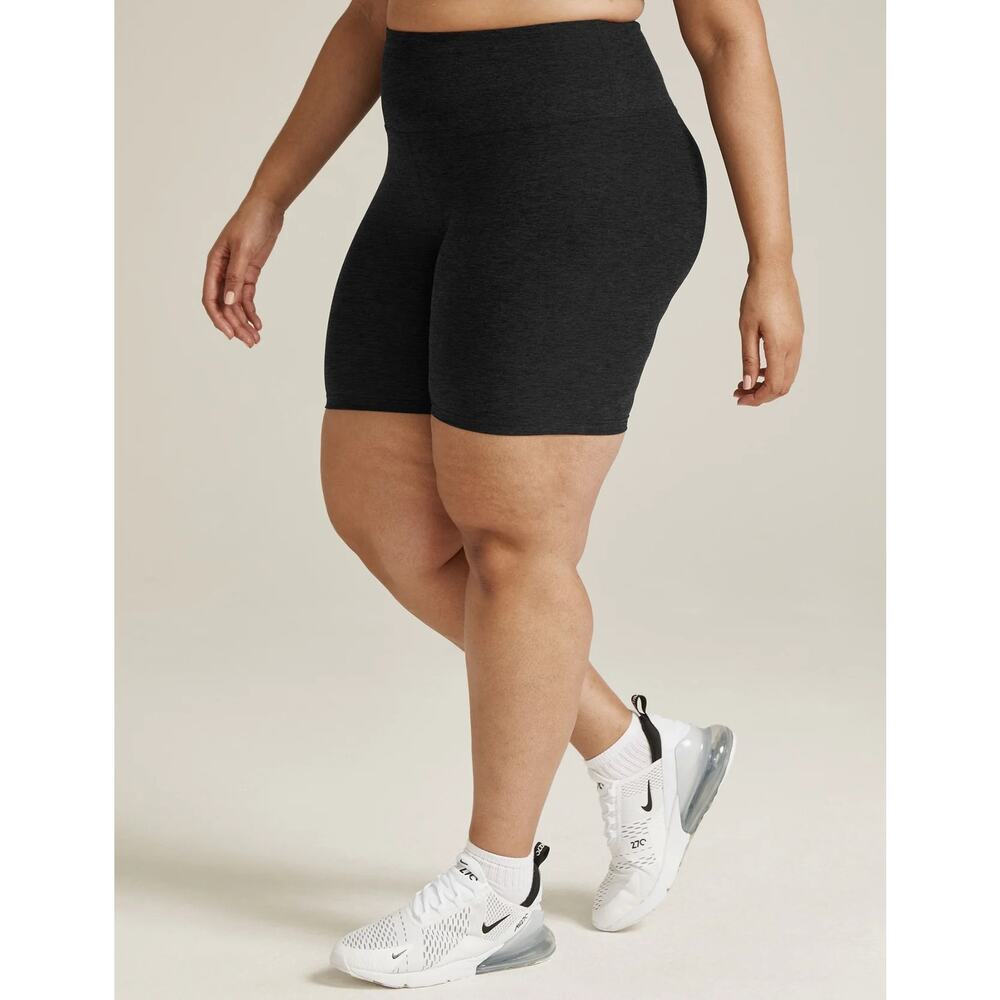 Beyond Yoga Spacedye Keep Pace Biker Athletic Plus Size Shorts Darkest Night, 3X